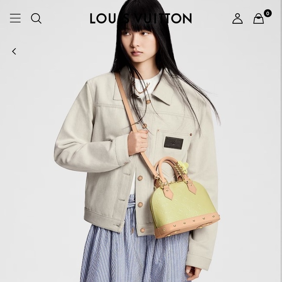 Louis Vuitton Bag- Alma BB Beige Vernis - Picture 15 of 15